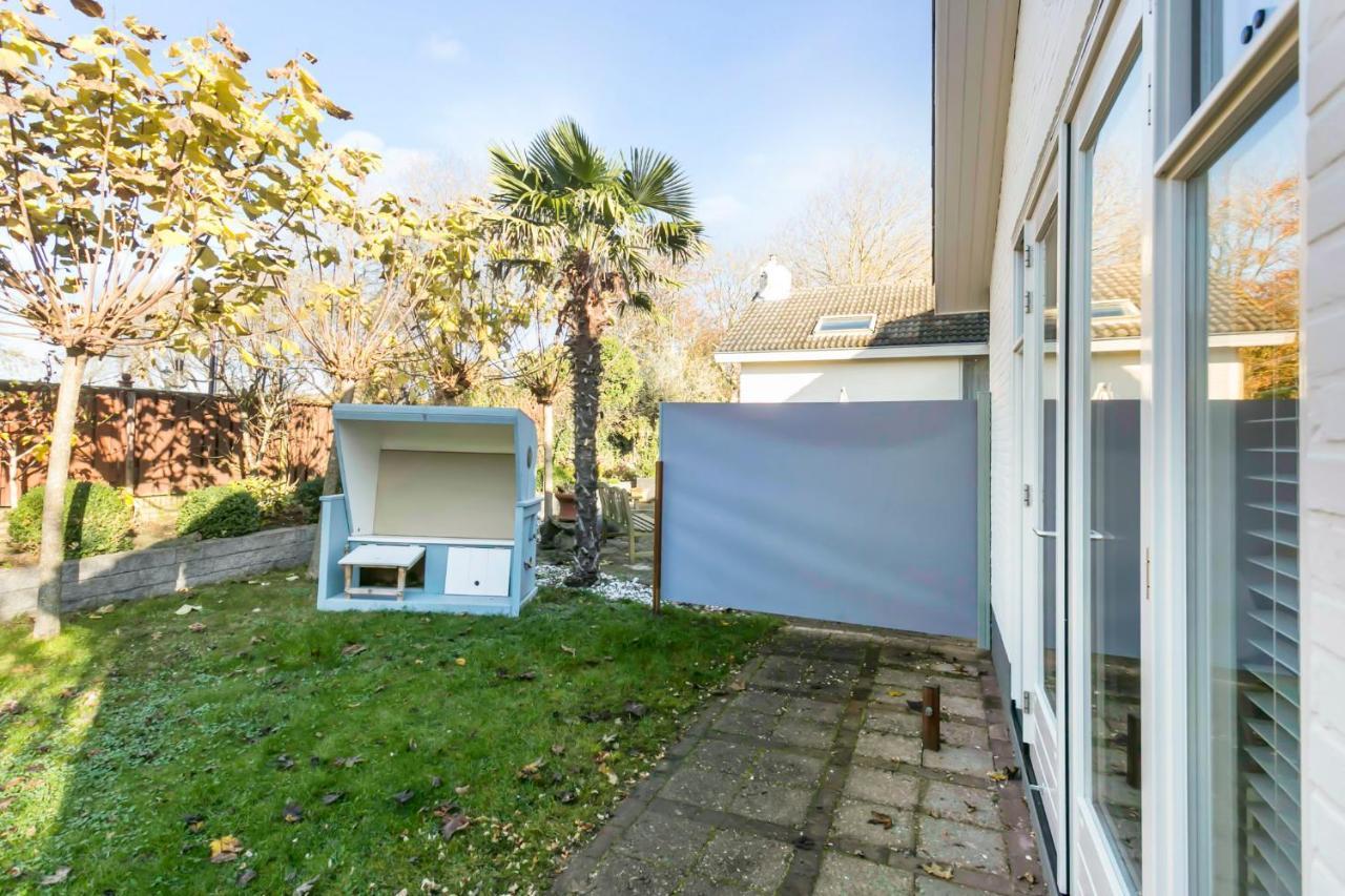 Holiday Home Beach Bubbles - Near The Beach With Big Garden - Not For Companies Ouddorp Bagian luar foto